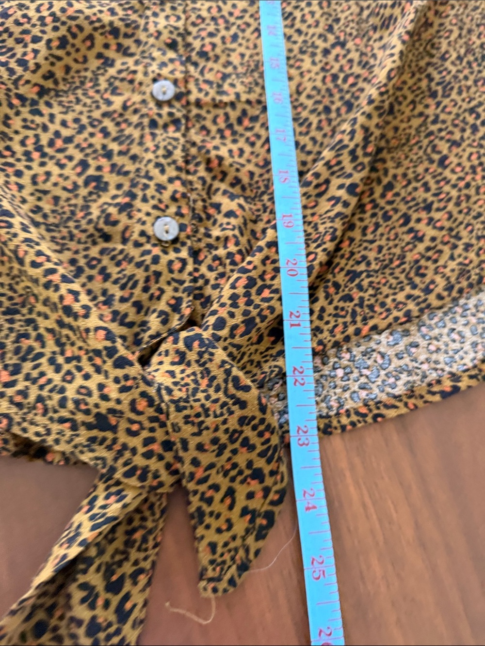 Free People leopard Print Tie-Front Button Down Shirt in Mustard M EUC - Picture 6 of 8